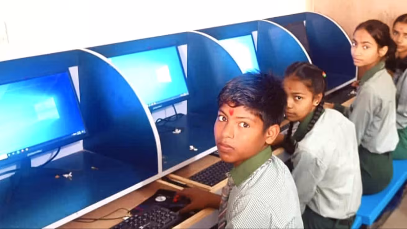 gurukul-computer-lab